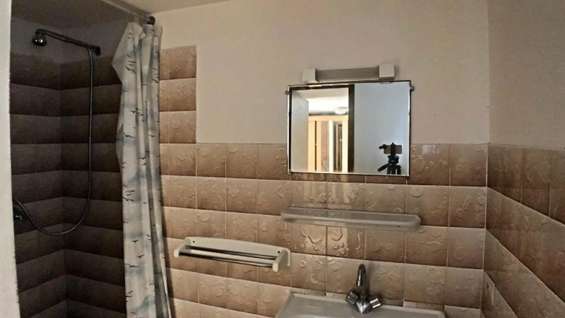 Appartement 4 Pers. Avec Mezzanine Et Balcon, Stationnement Privatif - Fr-1-475-194 Saintes-Maries-de-la-Mer 0*,